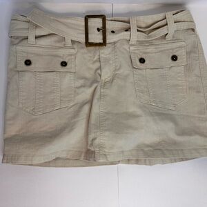 Zana di khaki colored skort